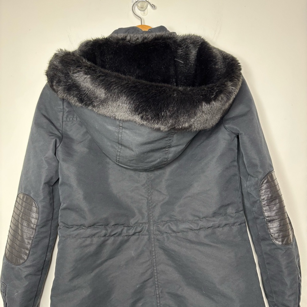 Barneys New York Women’s XS Black Winter Parka Coat Faux Fur Hood Quilted Zip - Picture 12 of 16